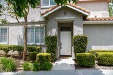 Foto principal - Beautiful Home near Schools & Shopping
