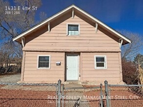Building Photo - 1431 E 4th St