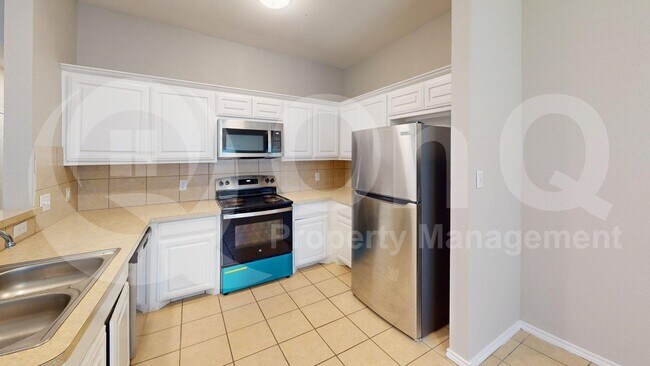 Photo - 3263 Wexford Dr Apartment