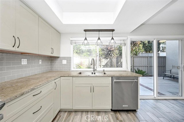 Building Photo - 7021 Seal Cir