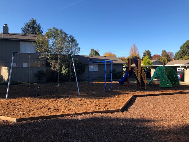 Building Photo - North Park Apartments