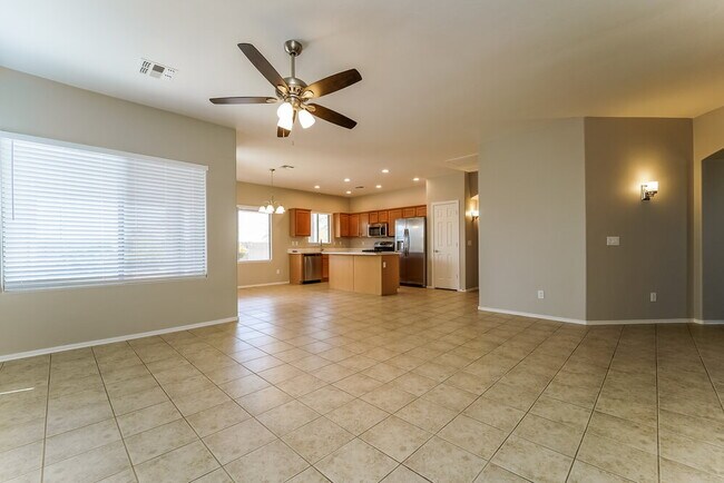 Foto del edificio - 60639 E Eagle Heights Dr