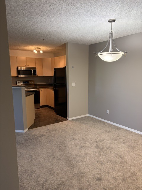 Building Photo - 2371 Eversyde Av SW