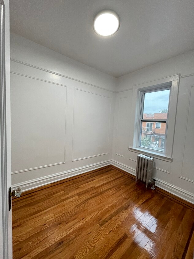 5960 60th St, Maspeth, NY 11378 Townhome Rentals in Maspeth NY