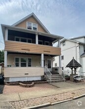 Building Photo - 296 DeMott Ave