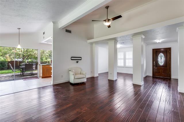 Foto del edificio - 15731 Overmead Cir