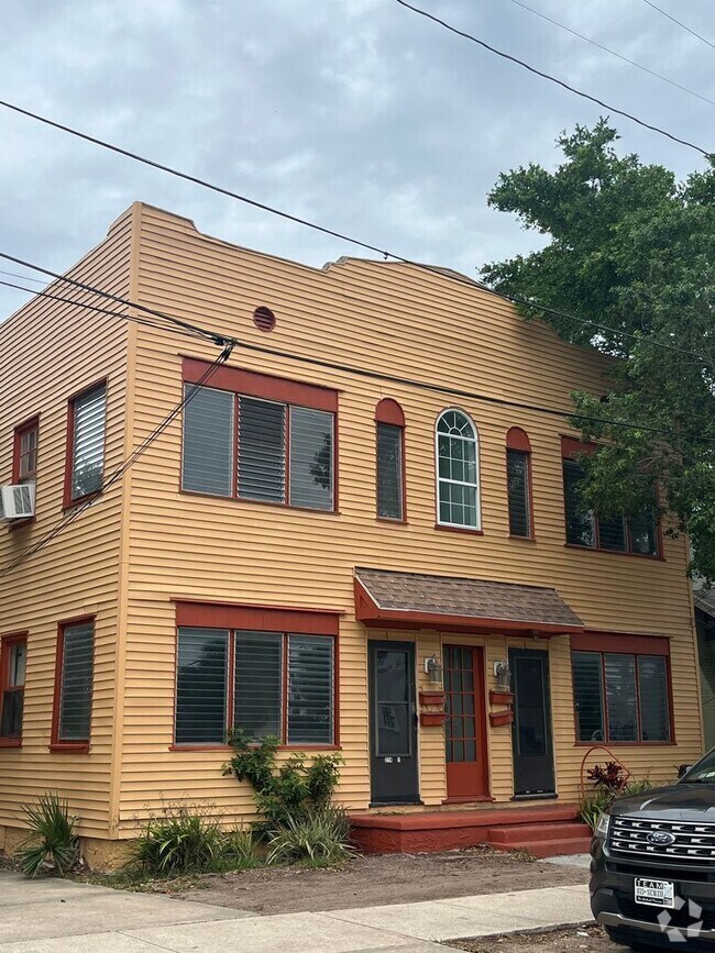 Building Photo - 214 Fremont Ave