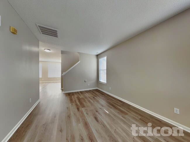 Building Photo - 3445 Dutchman Rd