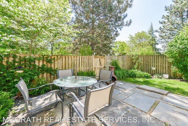 Building Photo - 44056 Aberdeen Ter