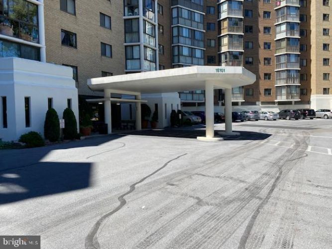 15101 Interlachen Dr Unit 1125, Silver Spring, MD 20906 Condo for