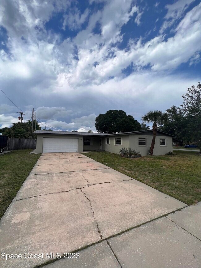 Building Photo - 40 Carib Dr