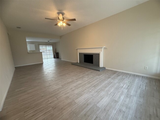 Building Photo - 18074 Glenledi Dr