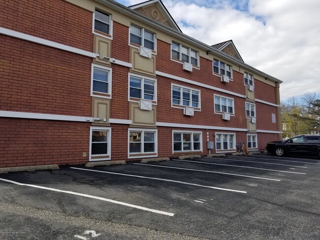 Foto del edificio - 400 4th Ave