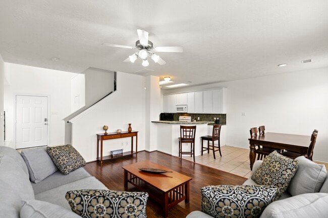 Building Photo - 5651 Stonecloud Ln