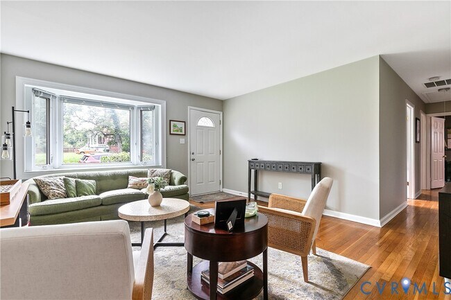 Foto del edificio - 5503 Almond Ave