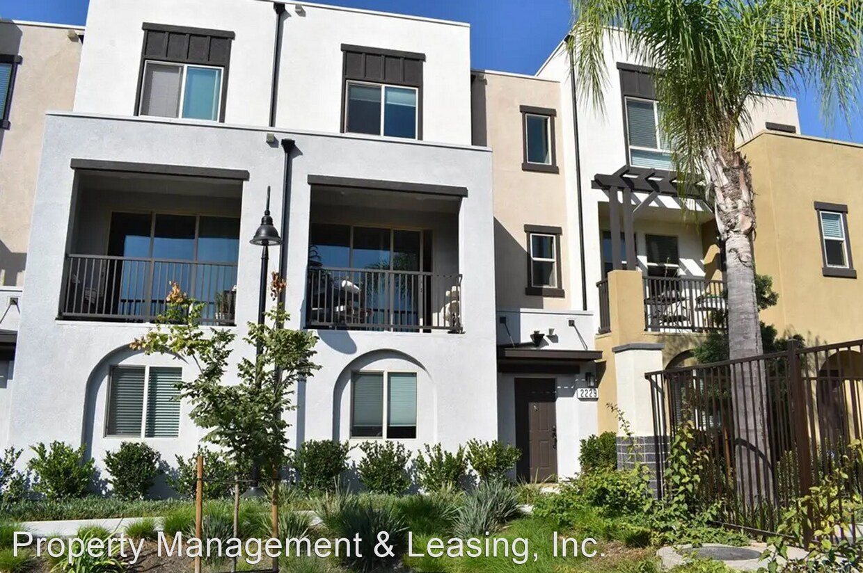 Foto principal - 3 br, 4 bath House - 2229 Solara Lane