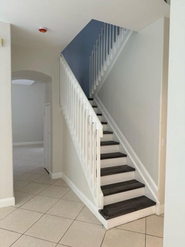 Foto del edificio - 5076 SW 38th Way