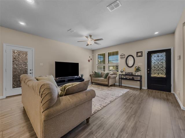 Foto del edificio - 2745 Acadia Dr