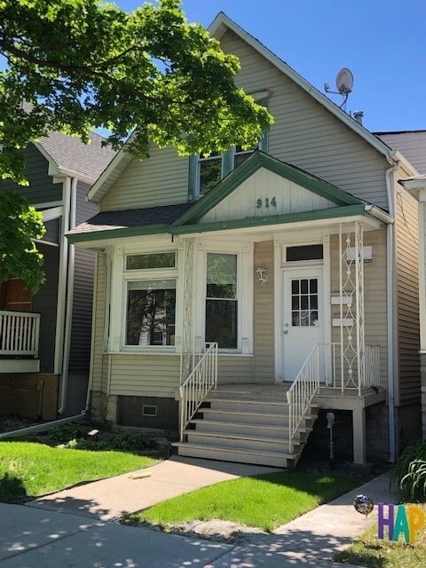 Building Photo - 2914 N Richmond St