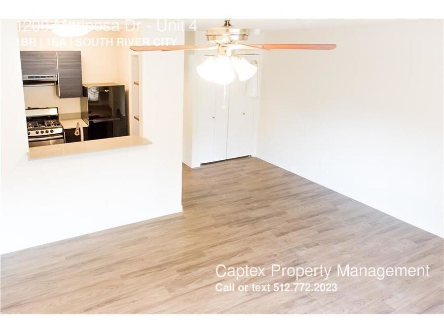 Foto principal - 1200 Mariposa Dr