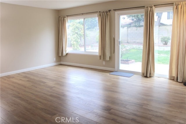 Foto del edificio - 2311 Basswood Cir