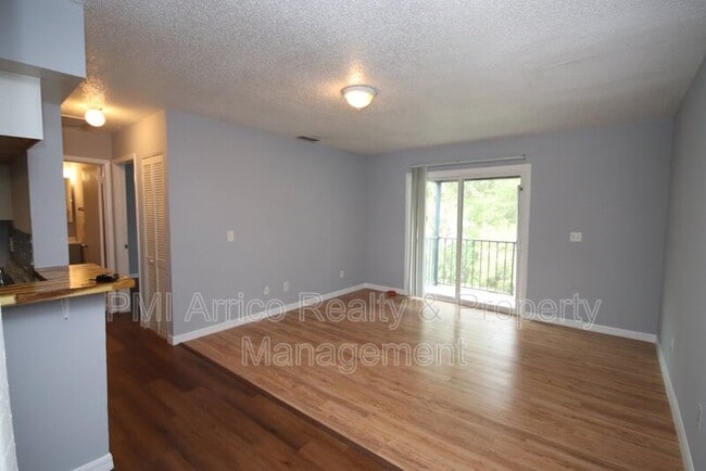 Foto del edificio - 1810 E 143rd Ave