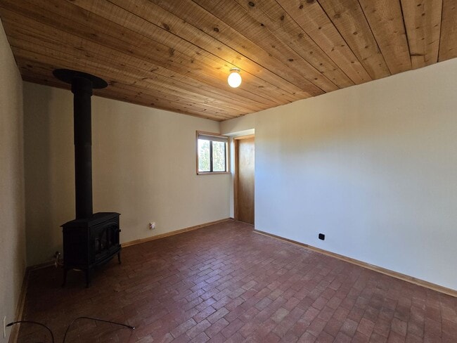 Building Photo - 22 Encantado Cir