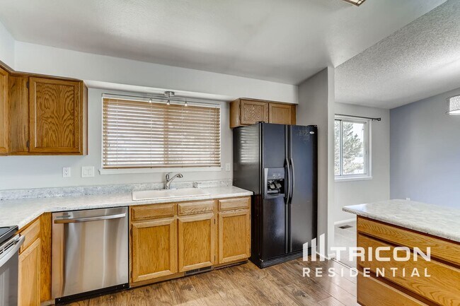 Building Photo - 4170 S Biscay Cir