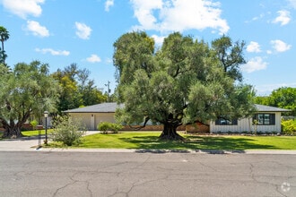 Building Photo - 8022 N 8th Ave