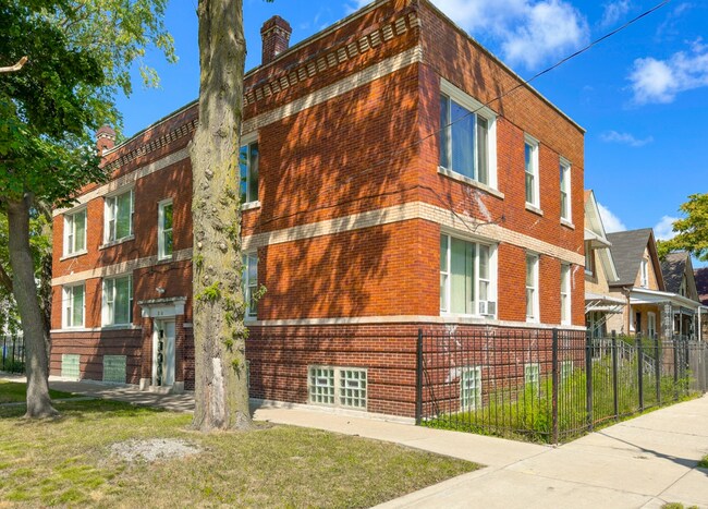 Foto del edificio - 3436 W Huron St