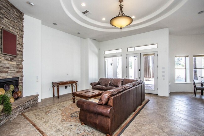 Building Photo - Ultimate SINGLE LEVEL Family Residence!Beautiful 5BR/3.5BA Custom Home with Pool in Private Gated...