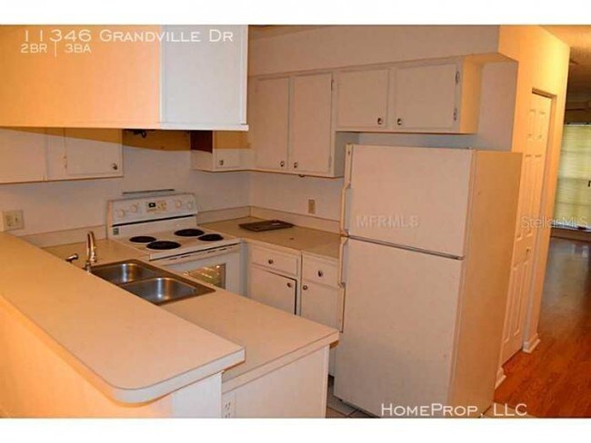 Building Photo - 2 bedroom in Temple Terrace FL 33617