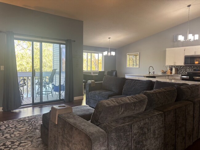 Foto del edificio - 5 Round Lake Trail