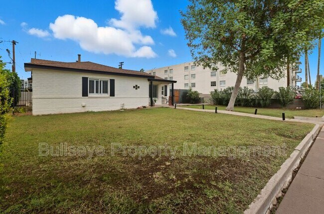Foto del edificio - 802 W Earll Dr
