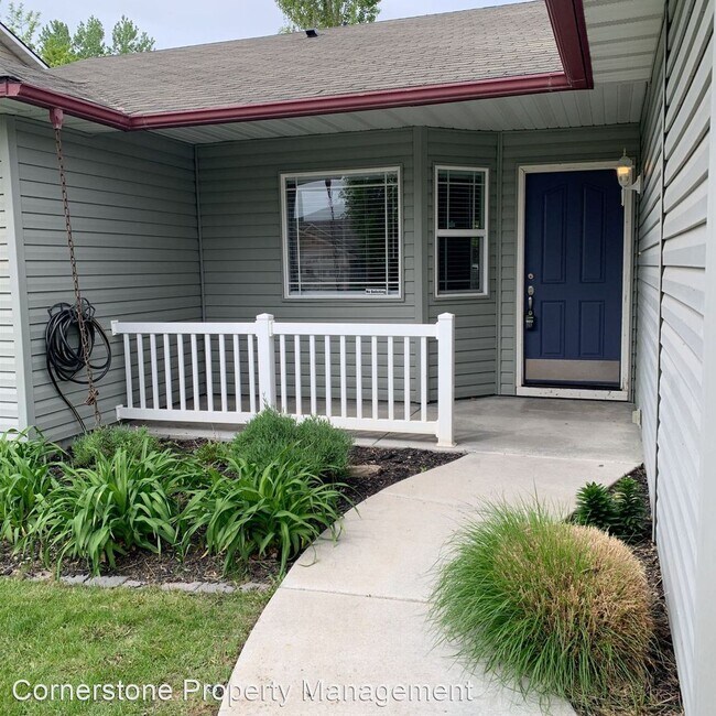 Foto del edificio - 3 br, 2 bath House - 18323 Admiral