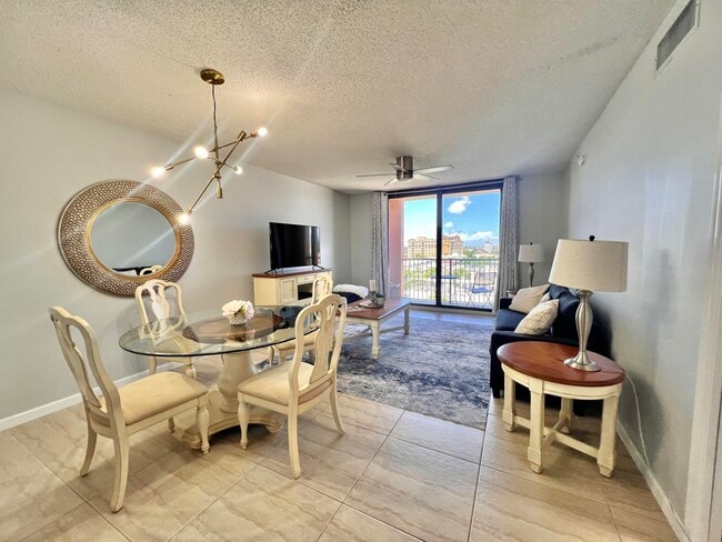 Foto del edificio - 651 Okeechobee Blvd