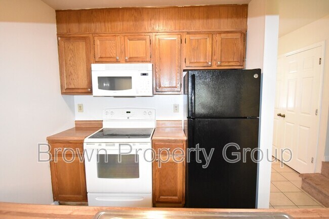 Foto del edificio - 244 Wickford Ct
