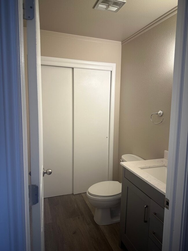 Foto del edificio - 380 Shoshone Ave