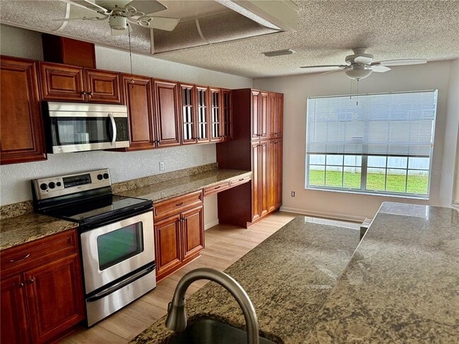 Building Photo - 4523 County Breeze Dr
