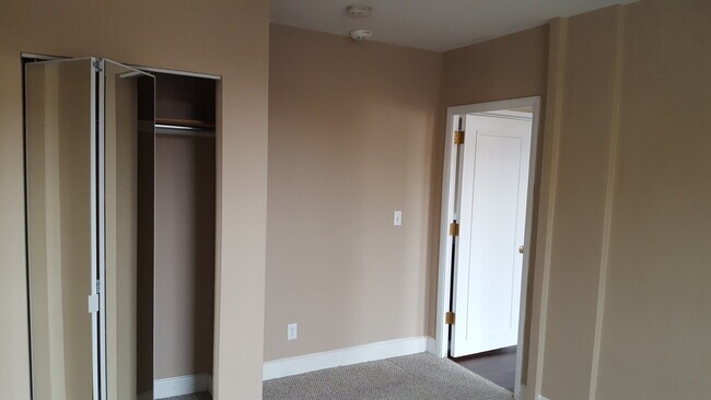 Bedroom - 723 58th St