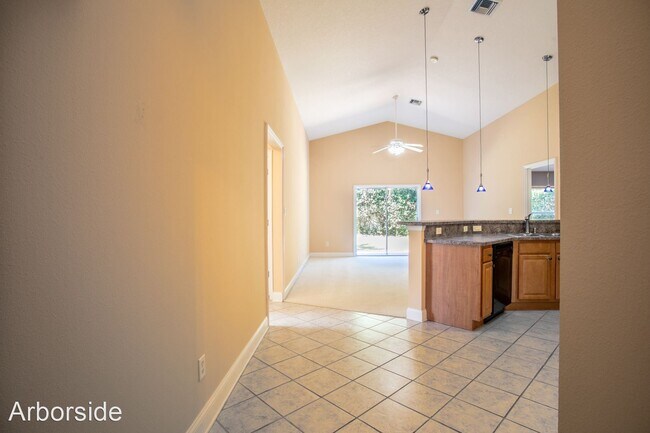 Building Photo - 3 br, 2 bath House - 1676 Vick Rd
