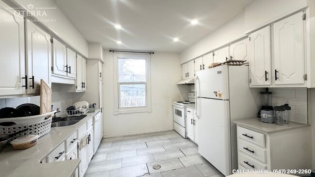 Photo du bâtiment - 981 Hackett St