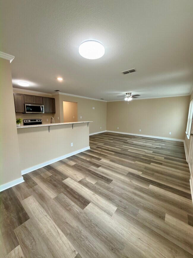 Foto del edificio - 2013 E Devine St