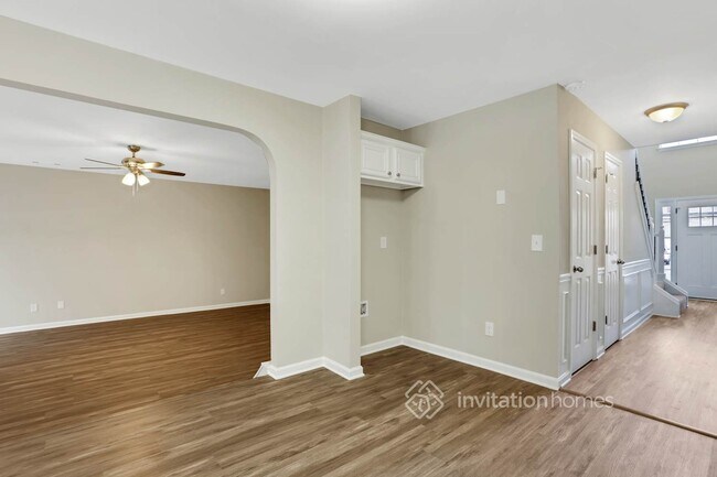 Foto del edificio - 2332 Cornell Cir