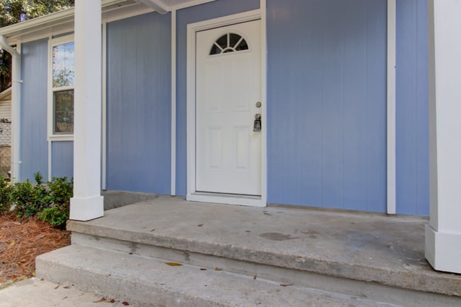 Building Photo - 1915 Cherokee St