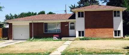 Building Photo - 12501 E 30th Ave