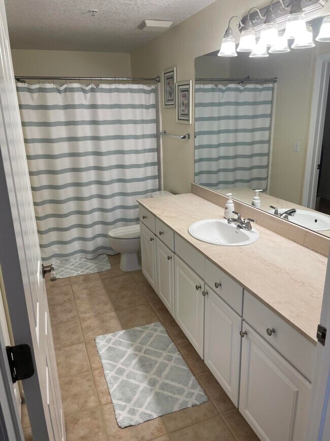 Foto del edificio - 224 Murcia Dr