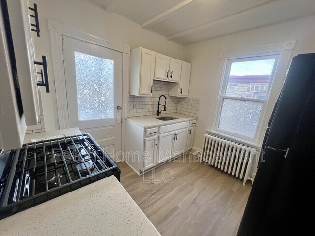 Foto del edificio - 312 N Reservoir St