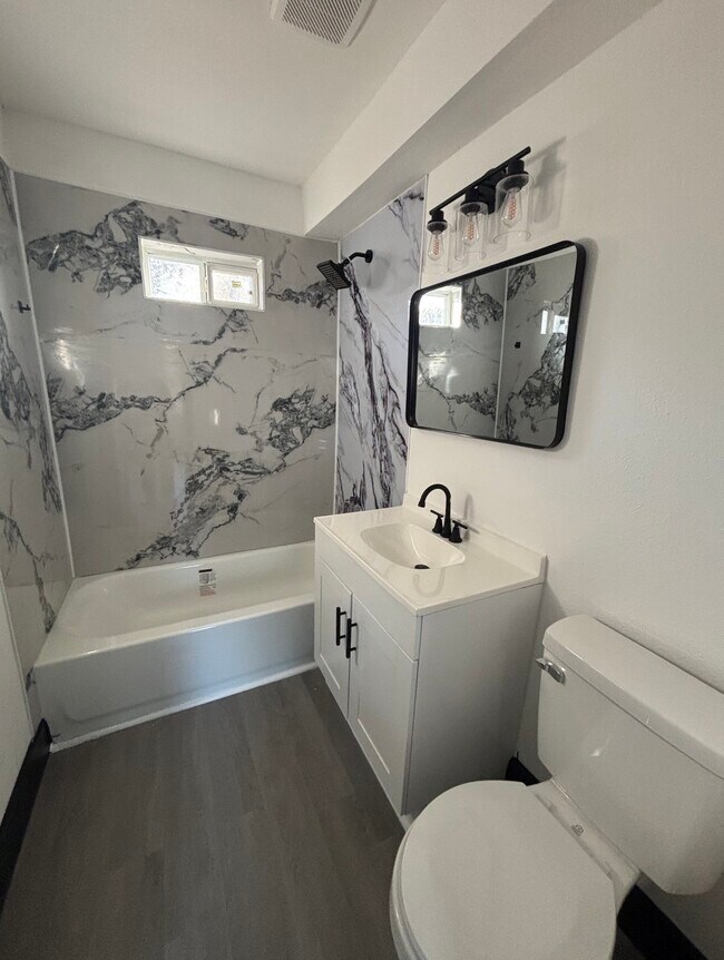 Foto del edificio - 7213 Moline St