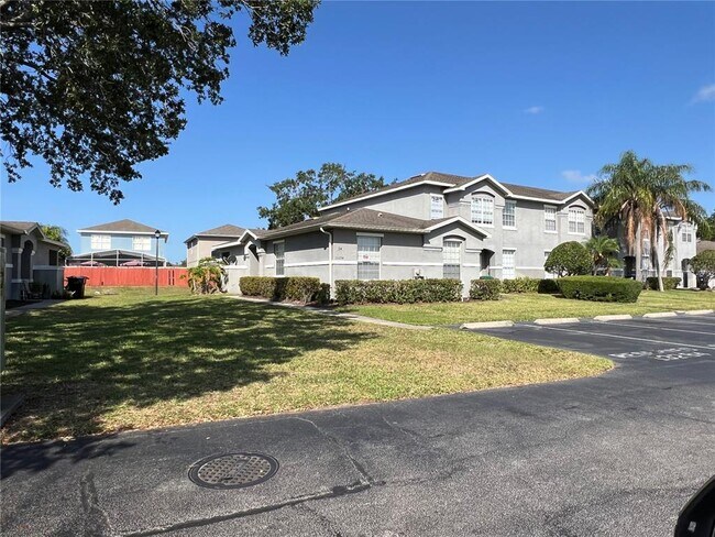 Foto del edificio - 13294 Summerton Dr